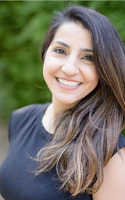 Headshot of Dr. Sara Fallahi